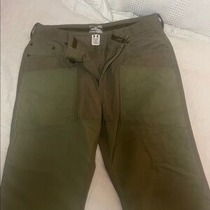 Under Armour Men's Loose All Seasons Green Pants
